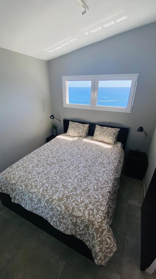Very Romantic Seaview Apartment Patalavaca Mogan With Warm Pool Екстер'єр фото