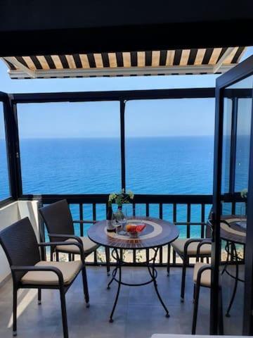 Very Romantic Seaview Apartment Patalavaca Mogan With Warm Pool Екстер'єр фото
